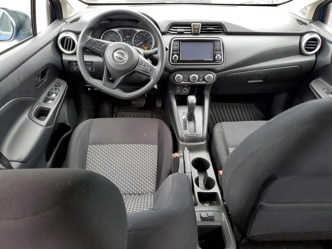 2023 Nissan Versa s