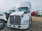 2015 Kenworth T680-Semi Truck