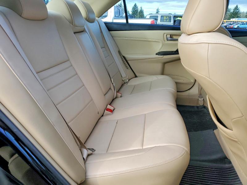 2017 Toyota Camry Hybrid