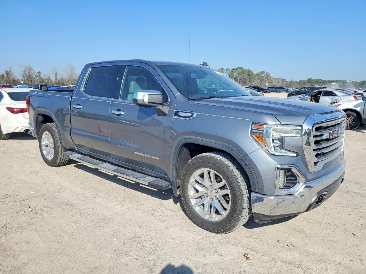 2021 GMC Sierra K1500 slt