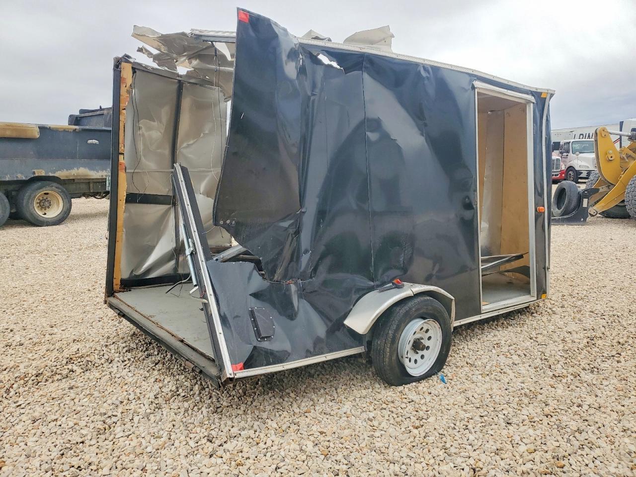 2013 H And H 2013 H&H FD-306 Enclosed Cargo Trailer