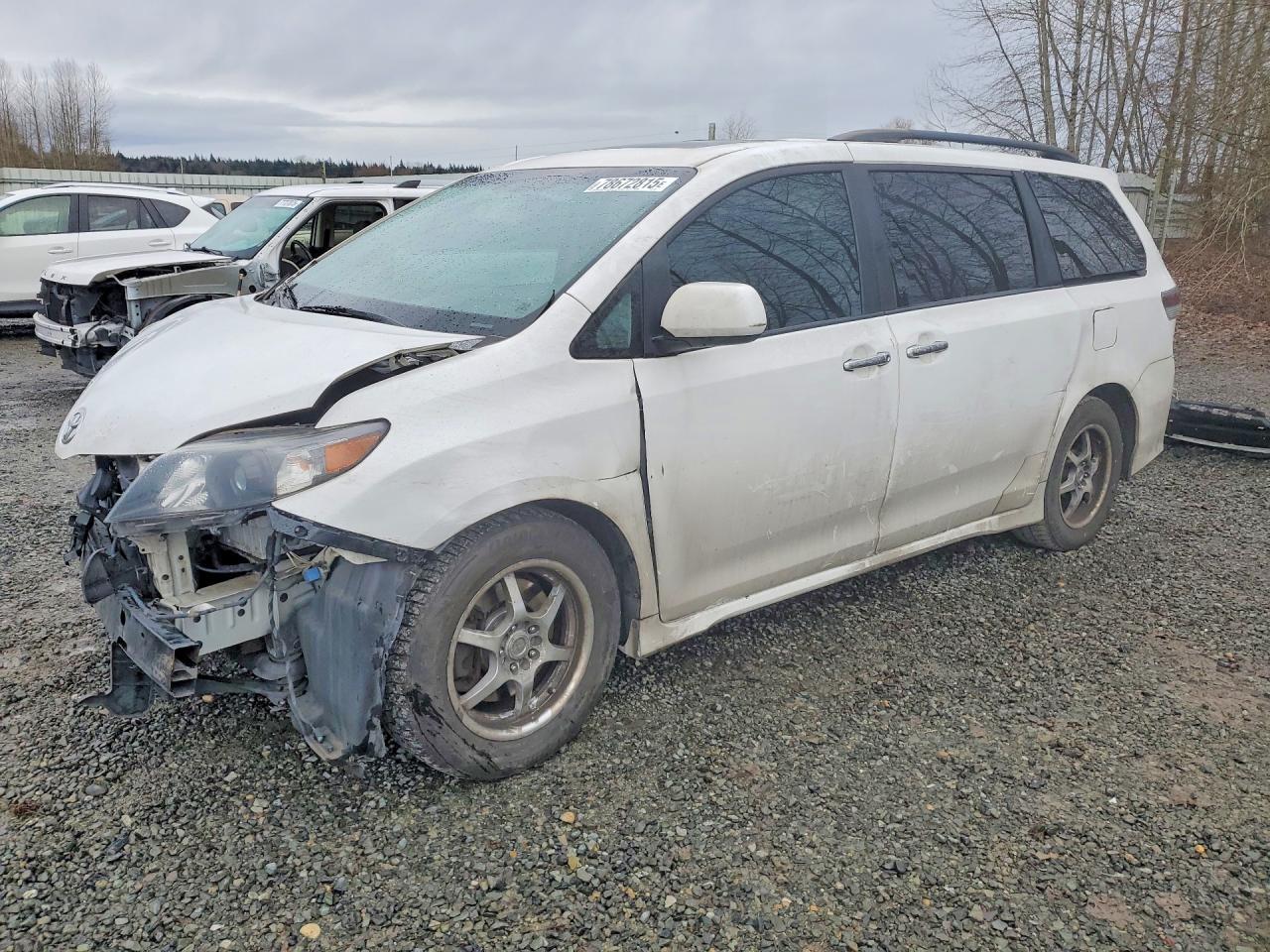 2014 Toyota Sienna se 8-passenger