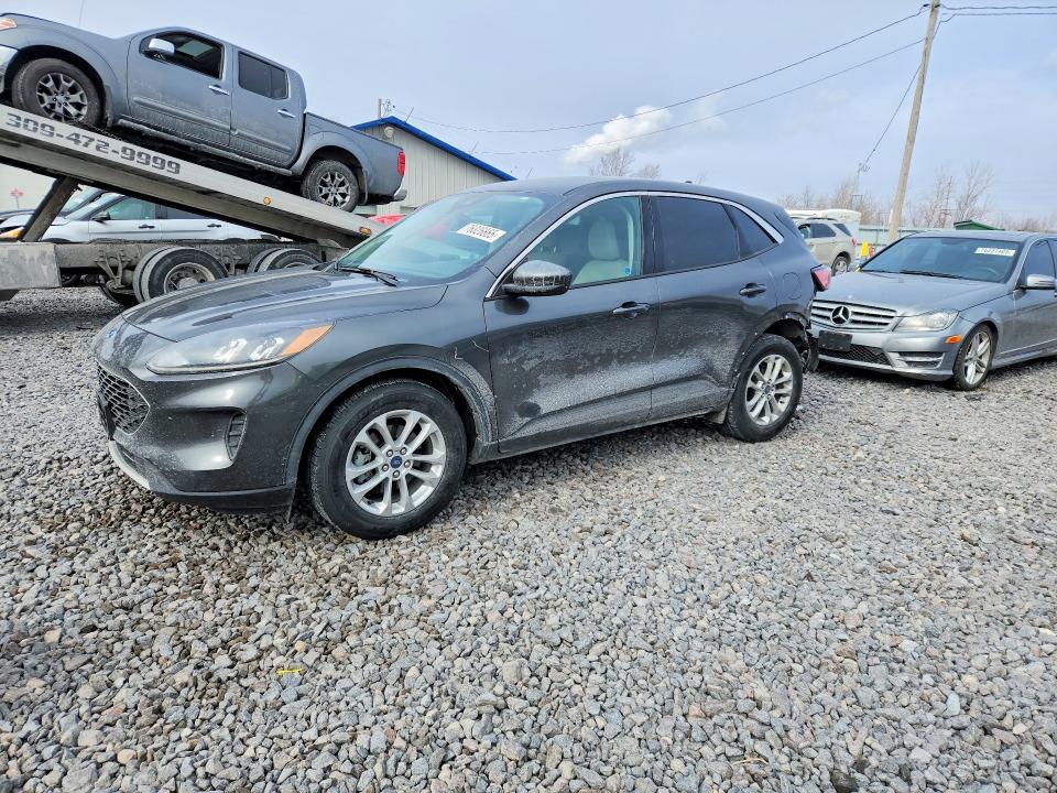 2020 Ford Escape se
