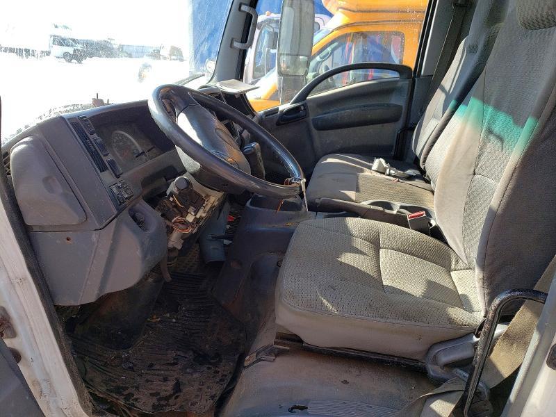 2011 Isuzu NPR