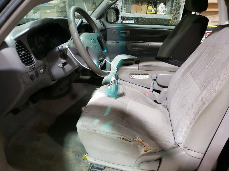 2000 Toyota Tundra SR5