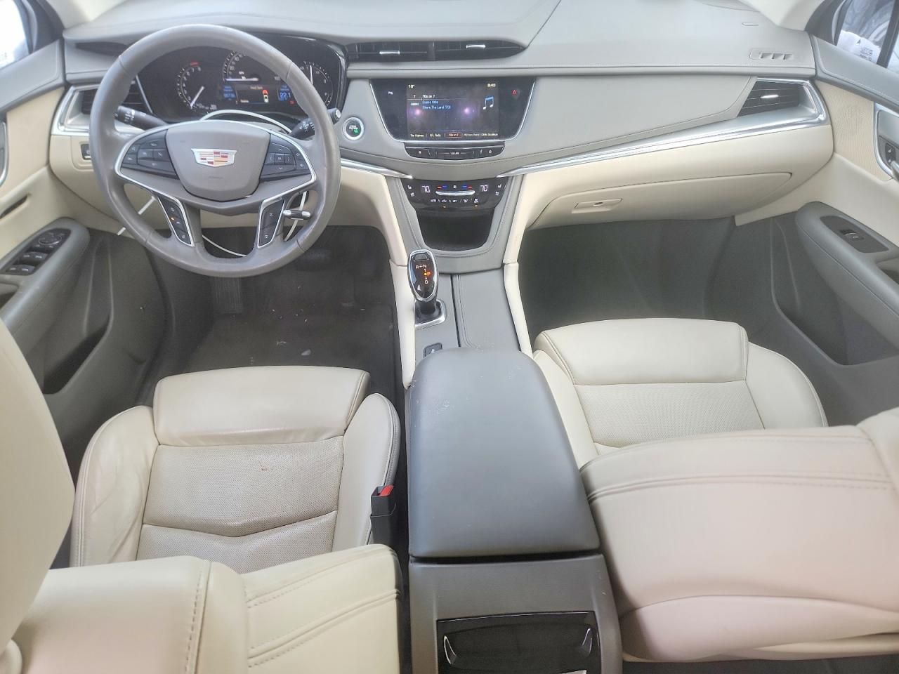 2017 Cadillac XT5 Premium Luxury