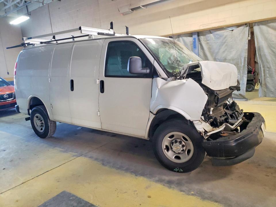 2023 Chevrolet Express G2500