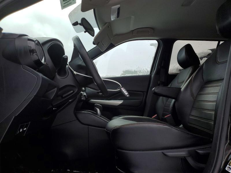 2019 Nissan Kicks s