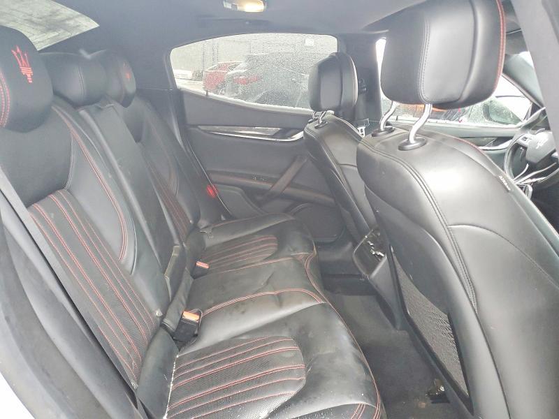 2018 Maserati Ghibli s