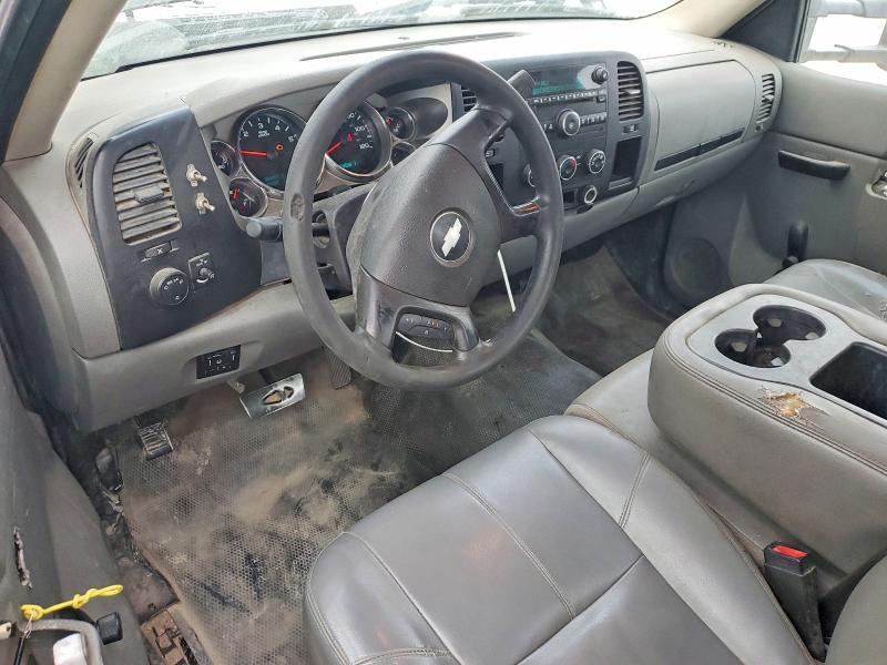 2014 Chev Rolet Silverado Flatbed Truck