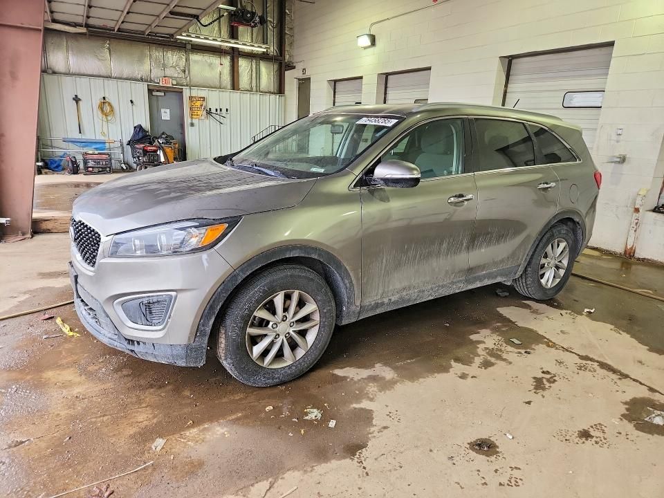 2016 KIA Sorento lx V6