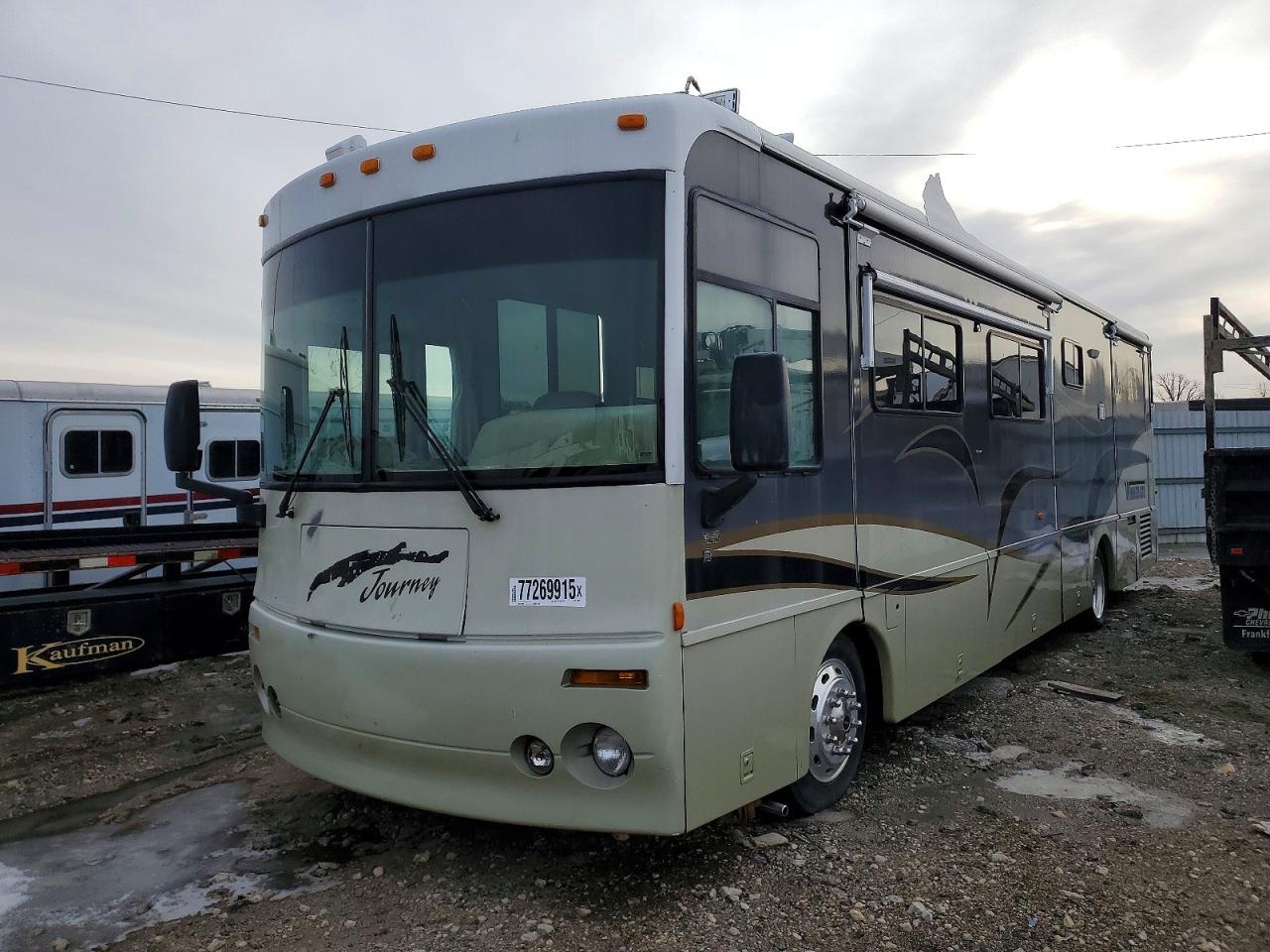 2002 Winnebago Journey