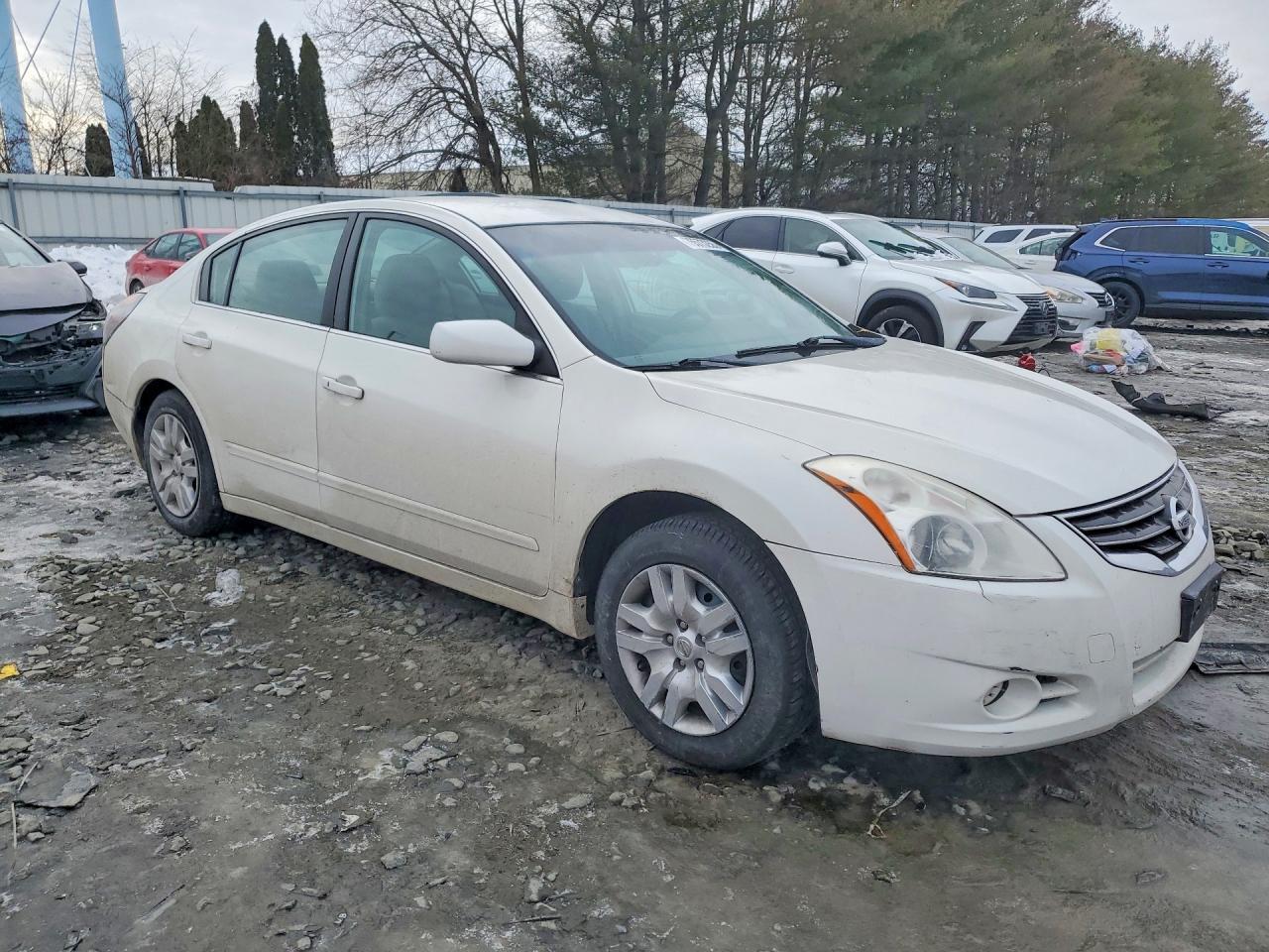 2011 Nissan Altima Base