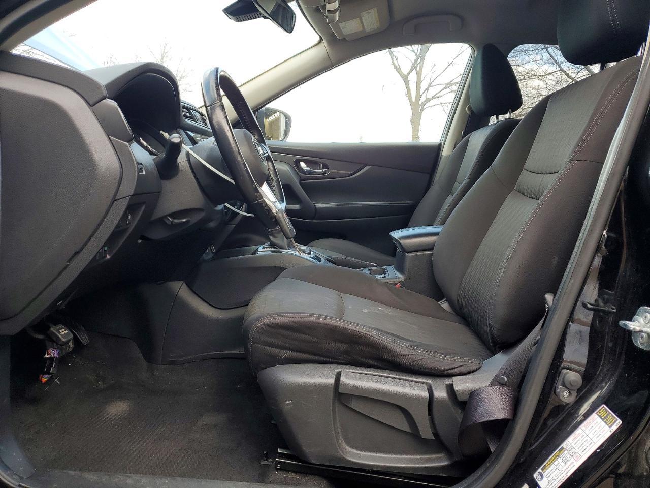 2020 Nissan Rogue s