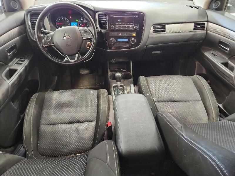 2016 Mitsubishi Outlander es