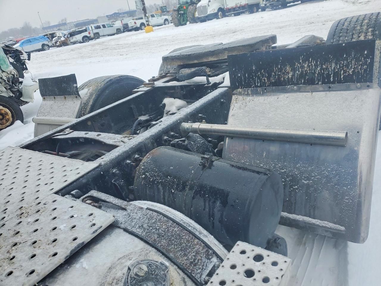 2015 Freightliner Cascadia Semi Truck