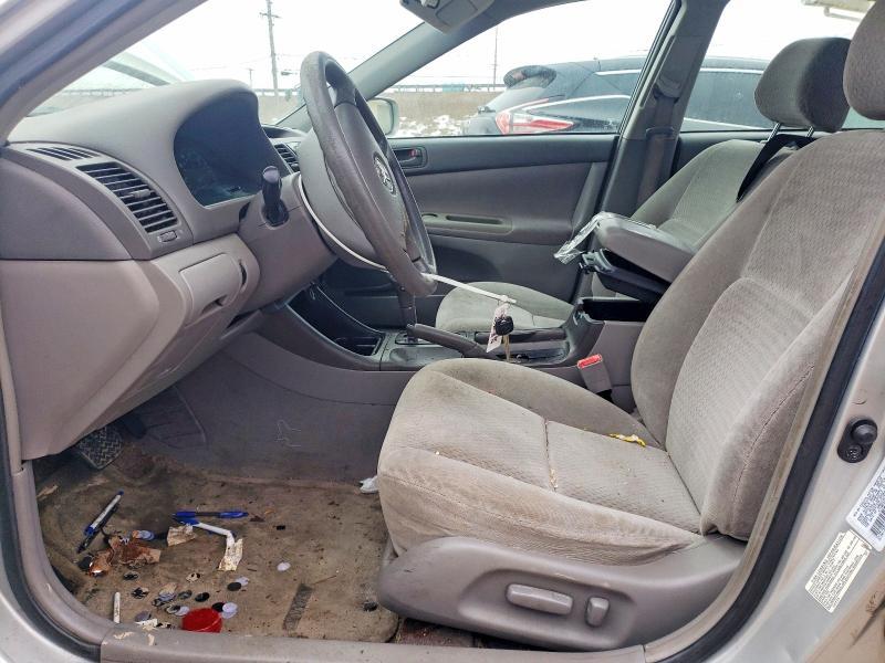 2002 Toyota Camry le