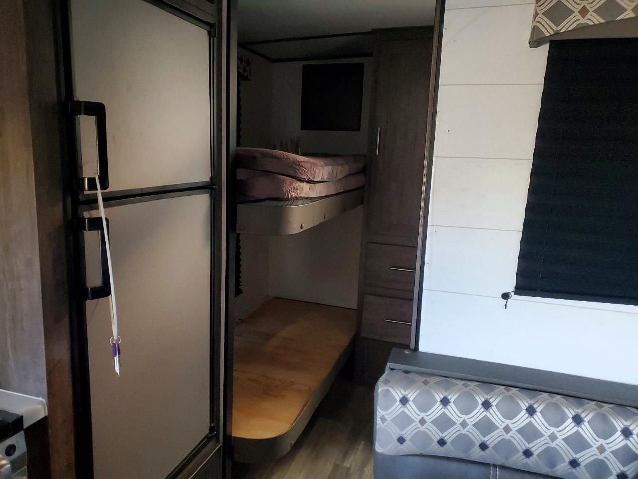2021 Riverside Retrotrvtl-Camper