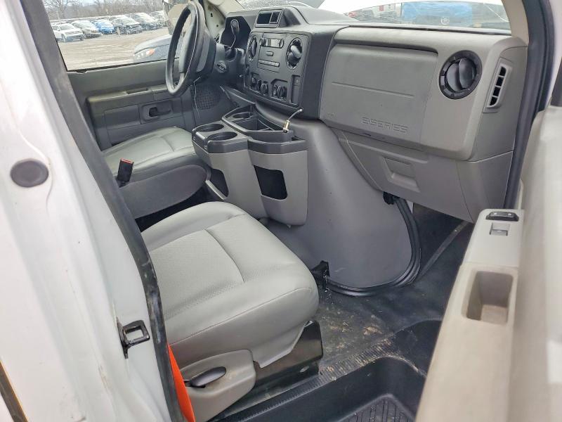 2018 Ford E450 Utility / Service Truck