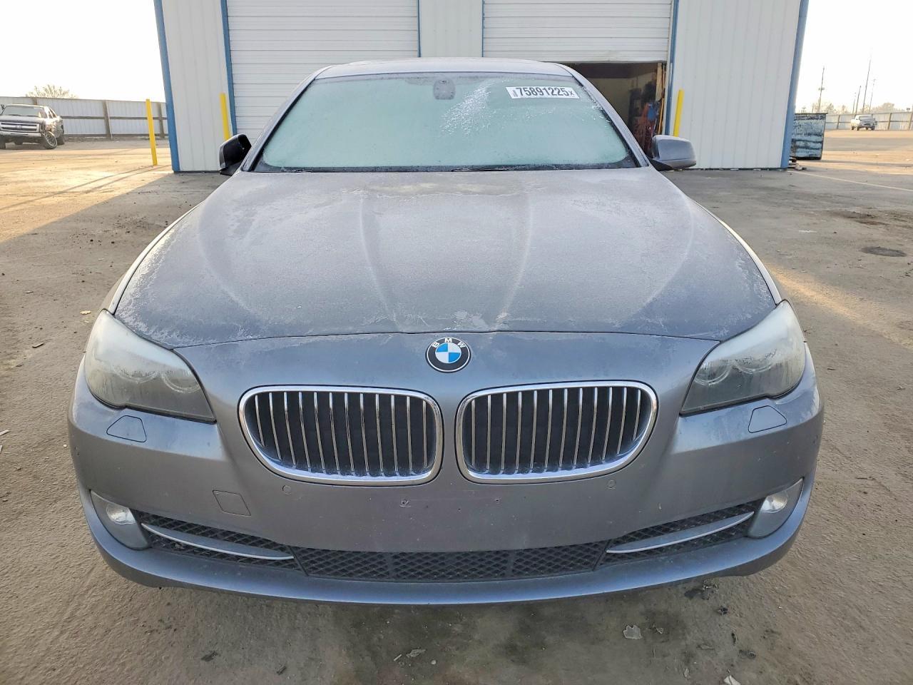 2012 BMW 528 i