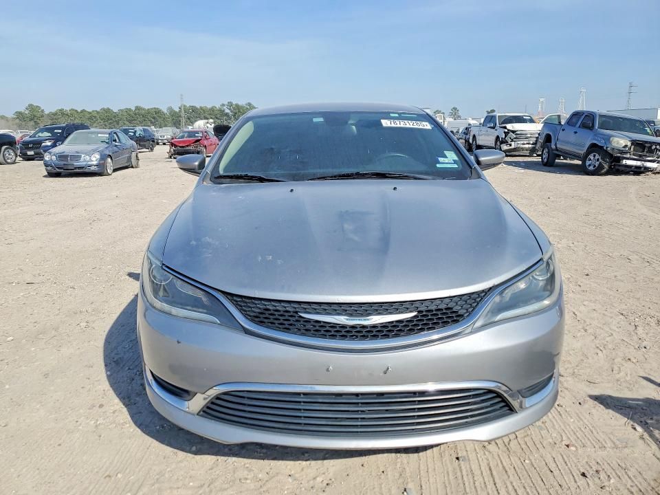2015 Chrysler 200 Limited