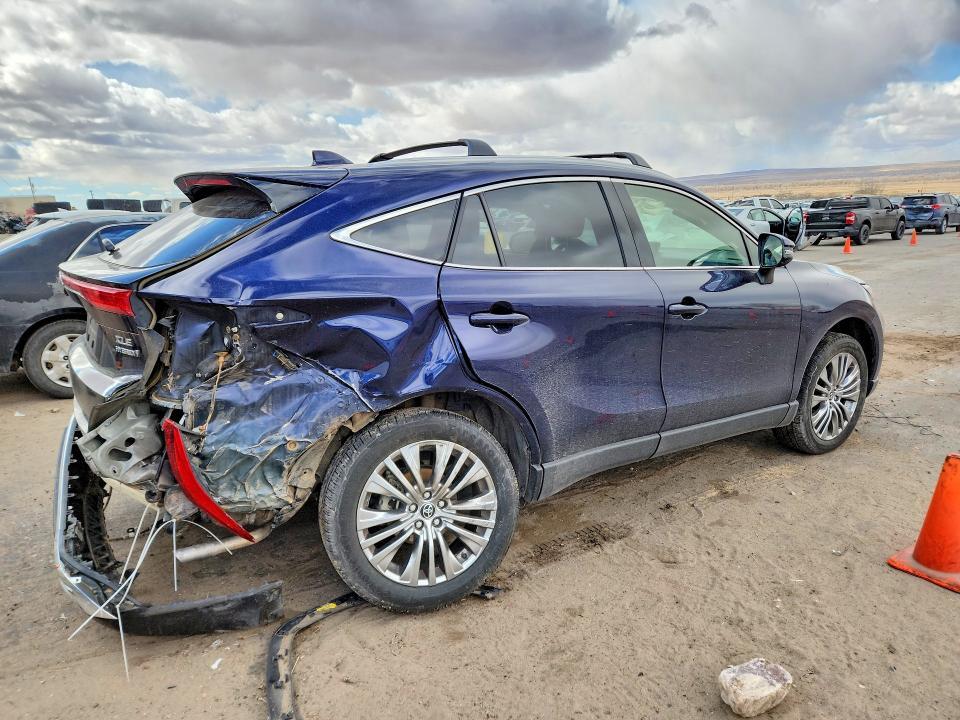 2022 Toyota Venza le
