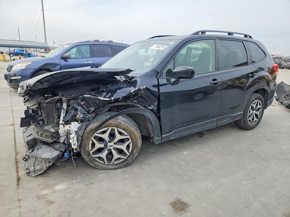 2022 Subaru Forester Premium