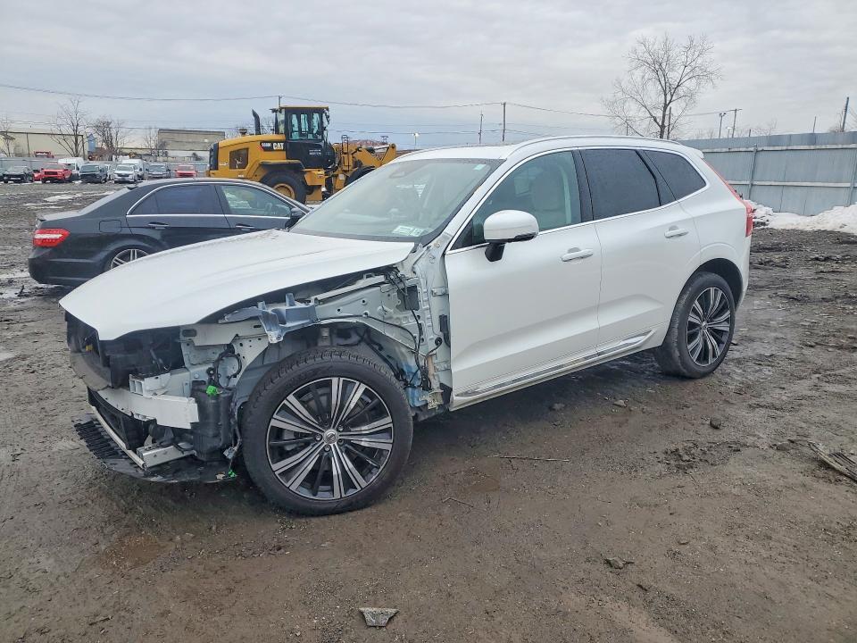2022 Volvo Xc60 B6 Inscription