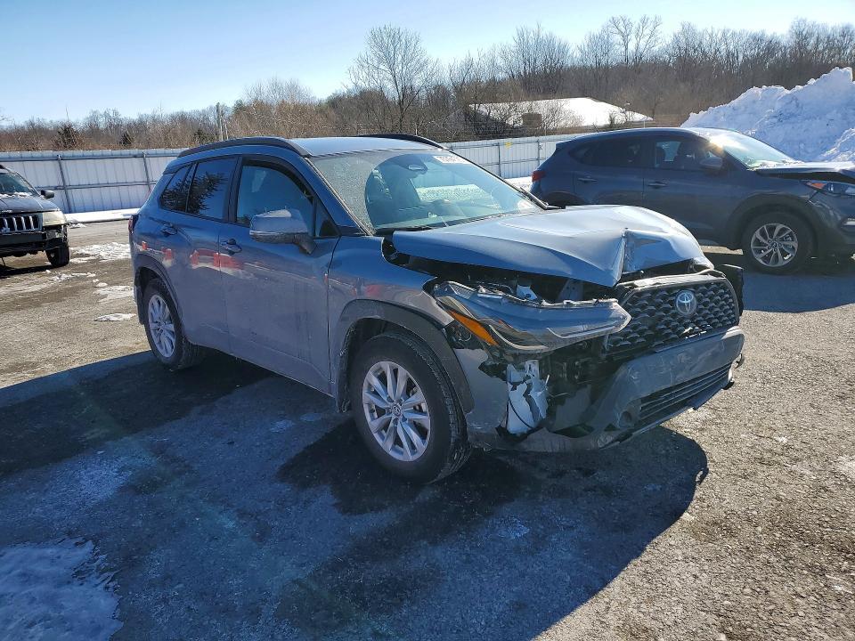 2024 Toyota Corolla Cross le