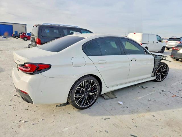 2021 BMW 540 i
