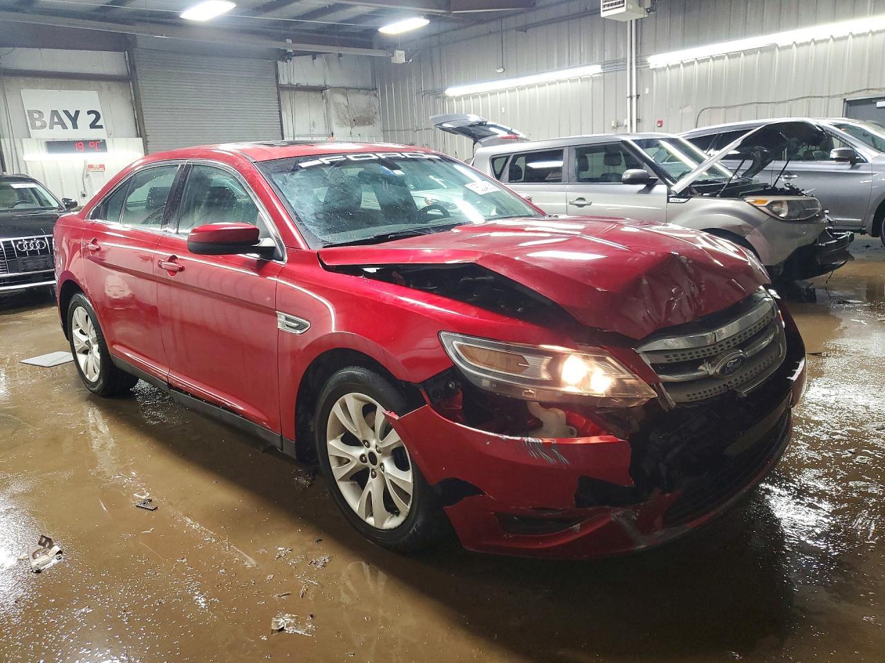 2011 Ford Taurus sel