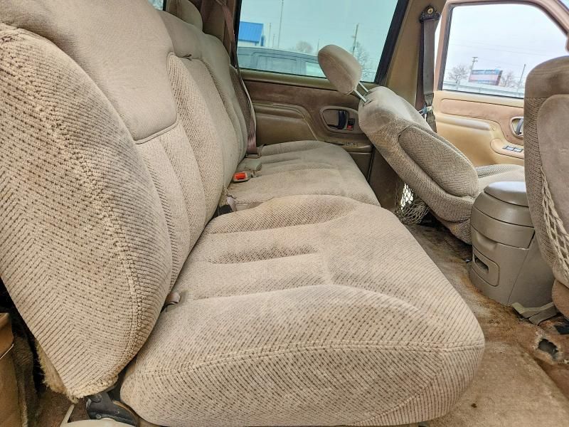 1995 Chevrolet Suburban K1500