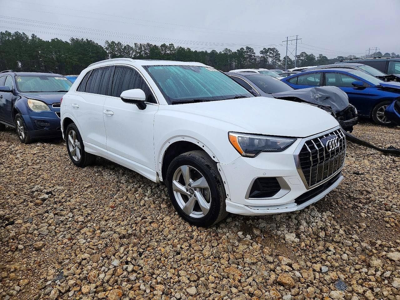 2020 Audi Q3 Premium