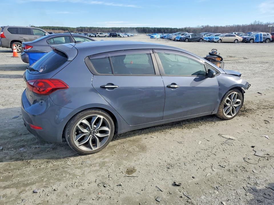 2015 KIA Forte sx