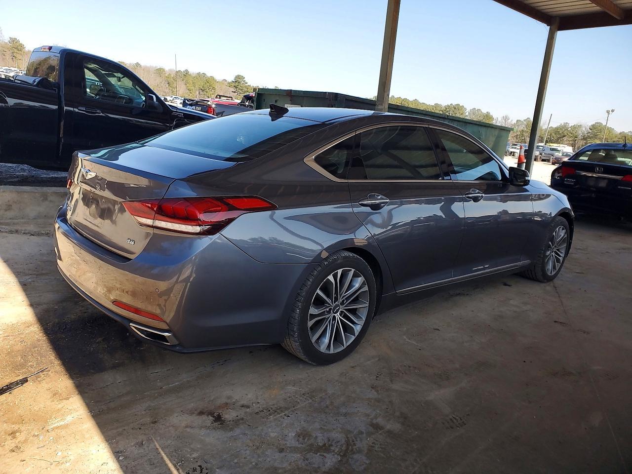 2017 Genesis G80 Base