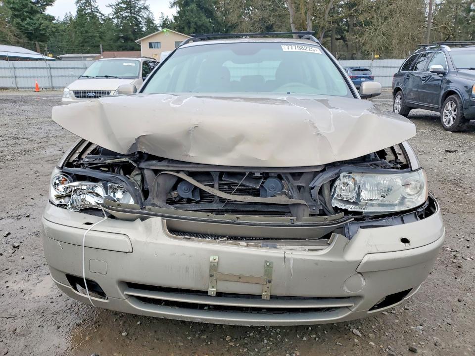 2005 Volvo V70