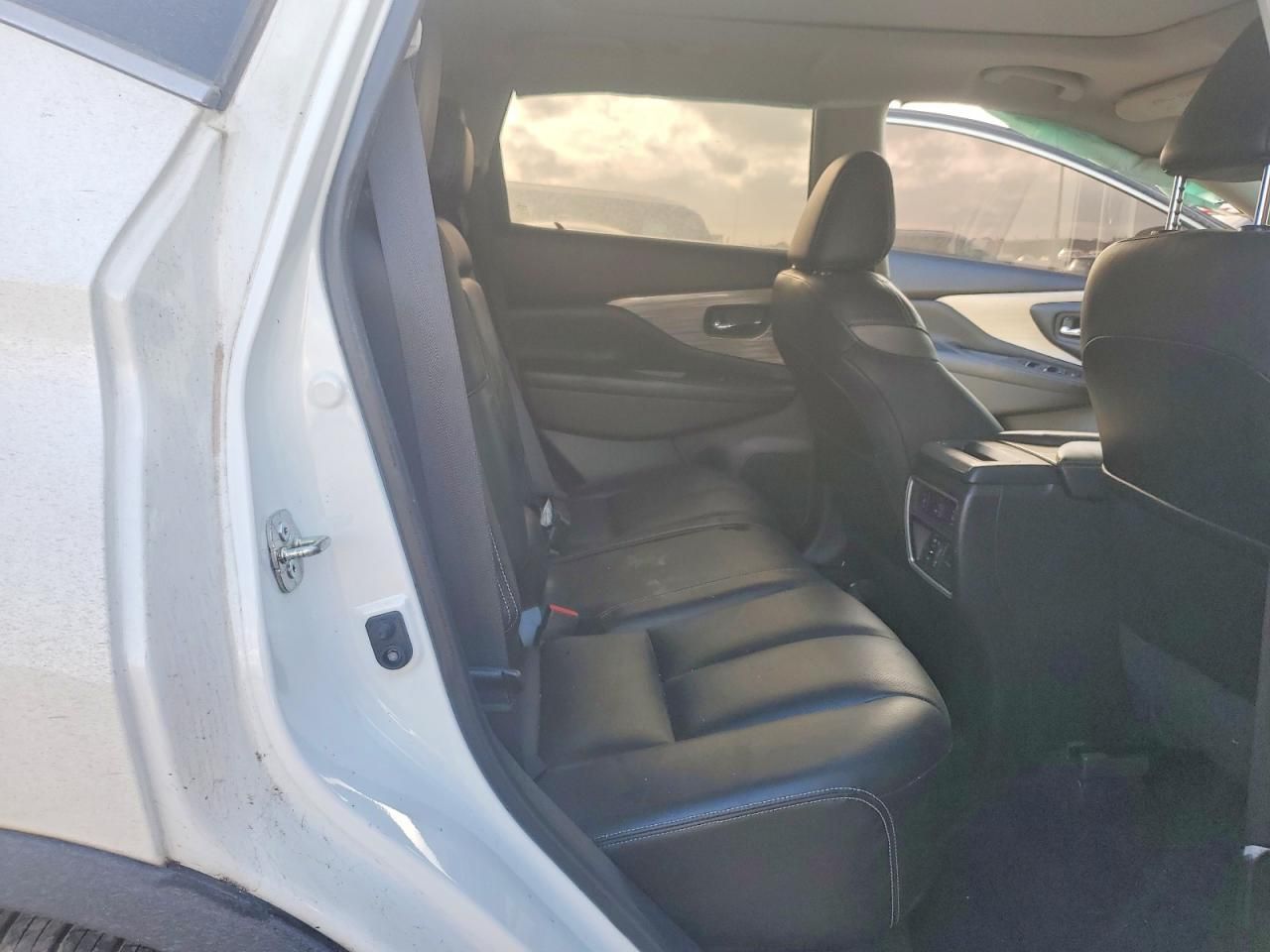 2018 Nissan Murano s