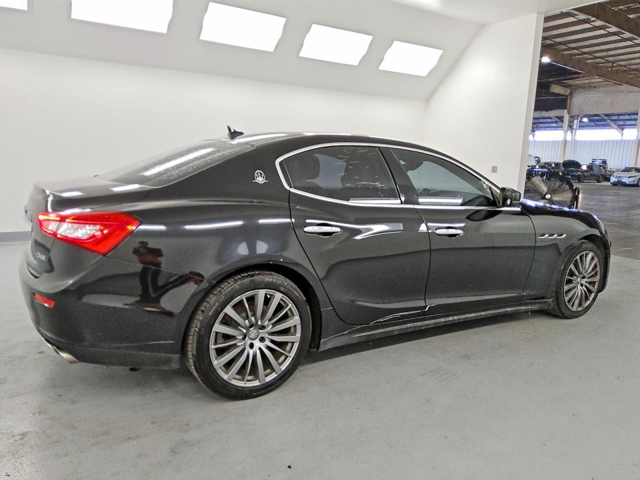2017 Maserati Ghibli