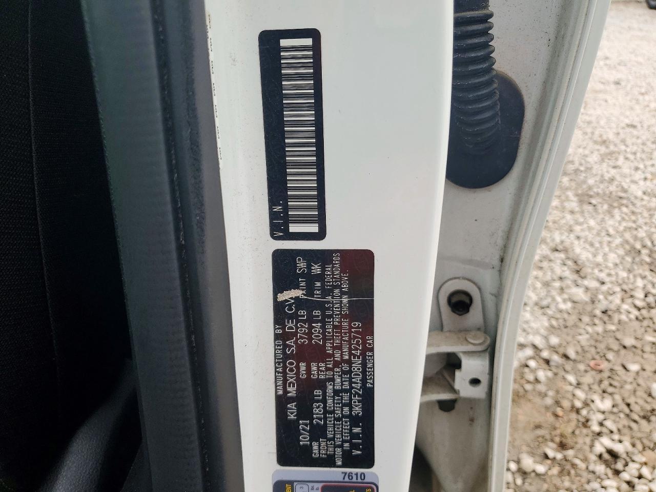 2022 KIA Forte fe