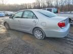 2005 Toyota Camry le