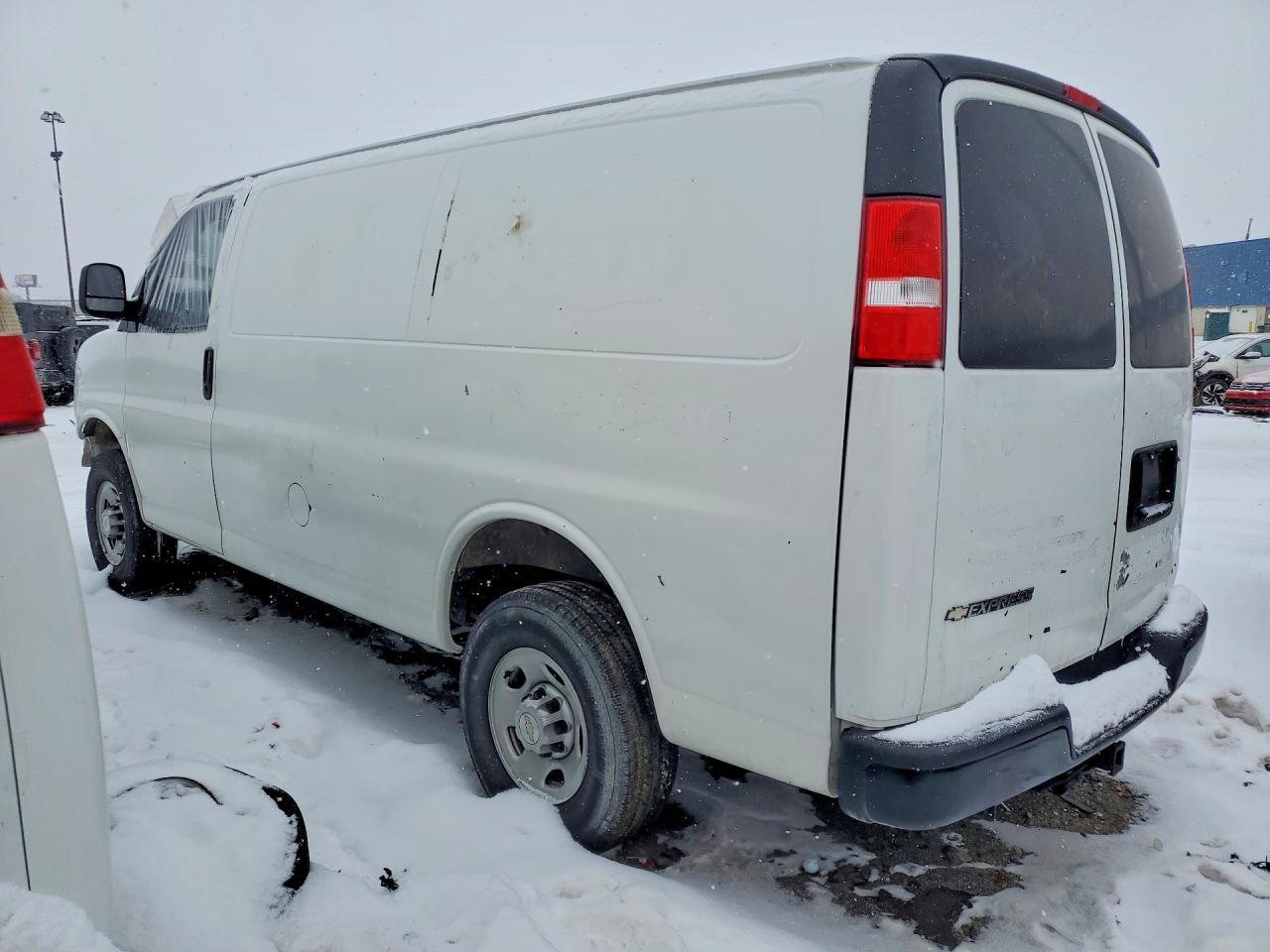 2023 Chevrolet Express G2500 Delivery Van