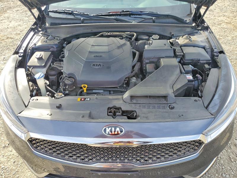 2017 KIA Cadenza Premium