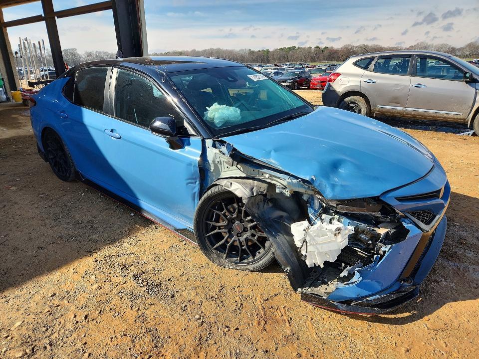 2022 Toyota Camry trd