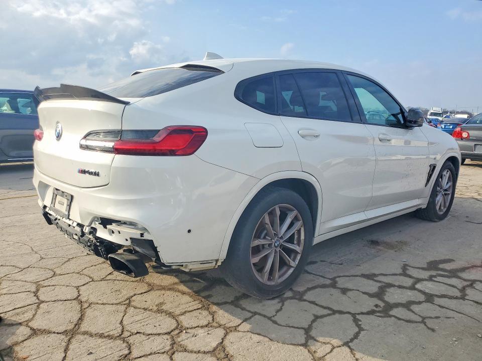 2019 BMW X4 M40i