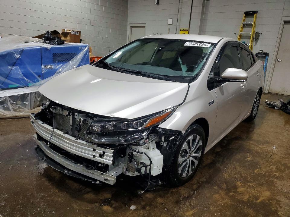 2021 Toyota Prius Prime le