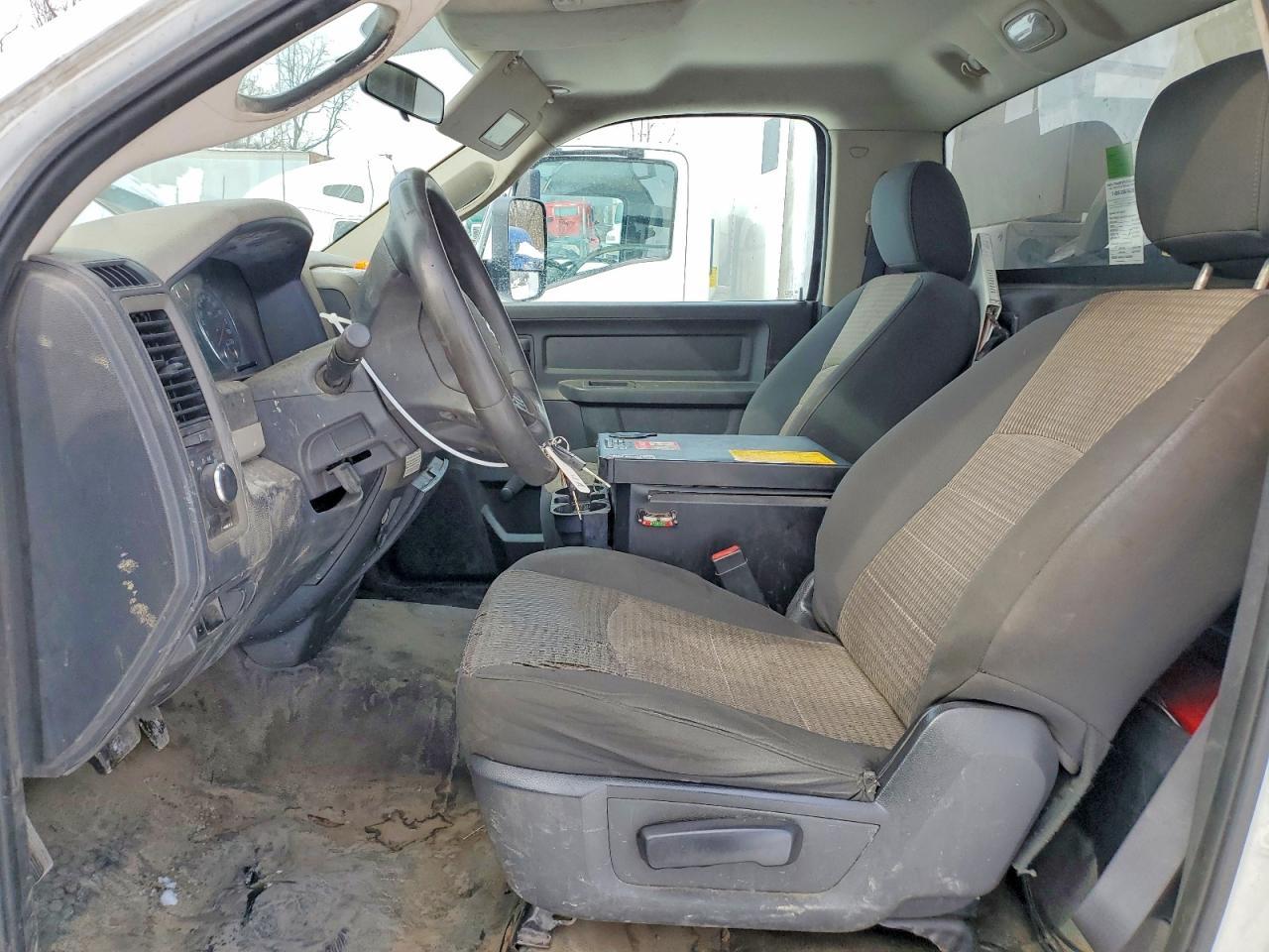 2012 Dodge RAM Chassis Cab Bucket Truck