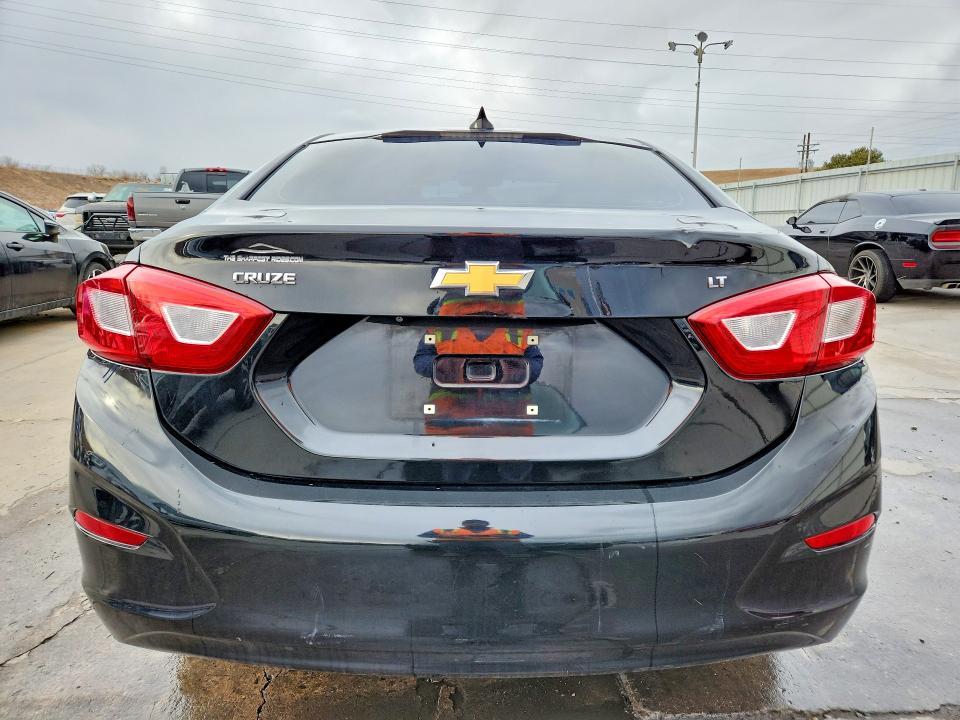 2018 Chevrolet 2018 Chev Cruze lt