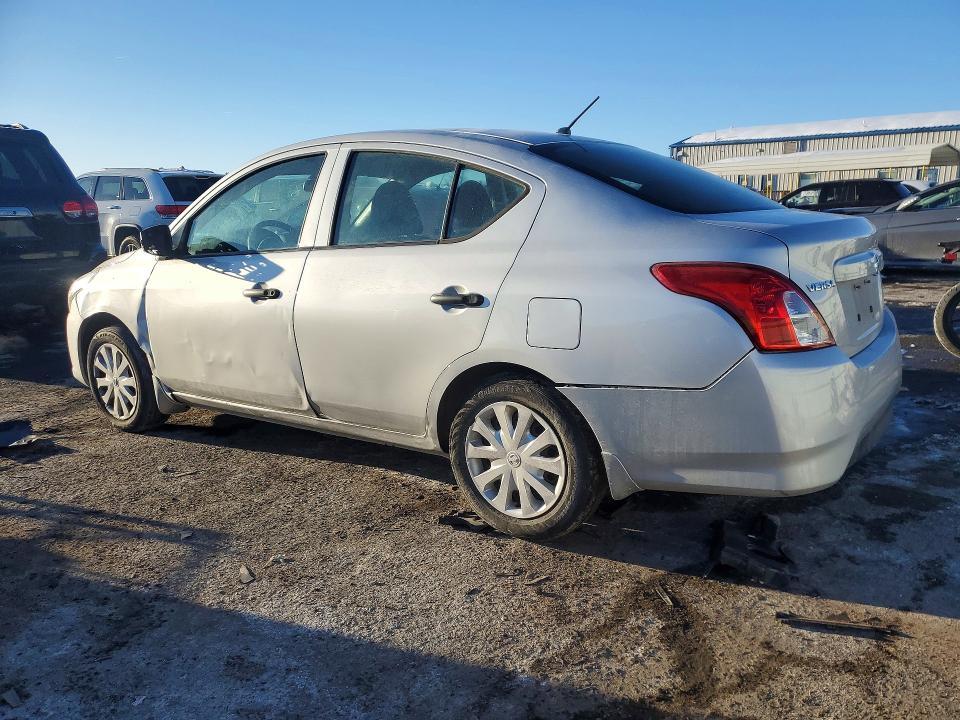 2018 Nissan Versa s