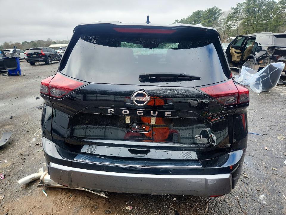 2024 Nissan Rogue sl