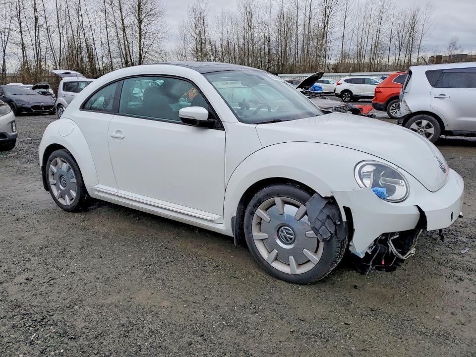 2016 Volkswagen Beetle se
